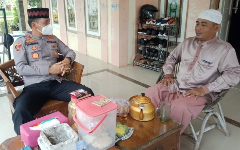 Polisi Purwakarta Bersama Ulama Imbau Masyarakat Cegah Covid-19