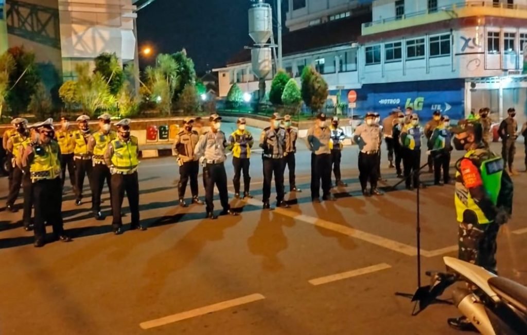 Dimalam Takbir Idul Adha 1442 H, PPKM Tetap Berjalan Seperti Biasa