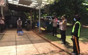 Polres Purwakarta Support Bantuan Anggota Satuannya yang Tengah Jalani Isolasi Mandiri