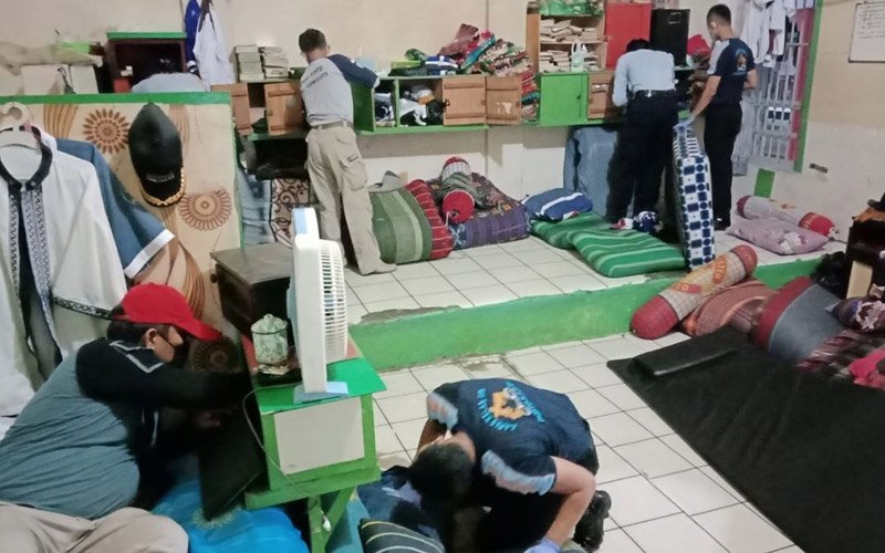 Sering Digeledah, Kenapa Barang Terlarang Masih Selalu Ada di Lapas Purwakarta?