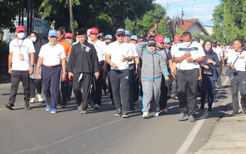 Sambut HUT ke-76 Armed, Pussenarmed Kodiklat TNI AD Gelar Jalan Bersama