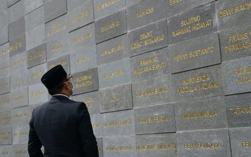 Ridwan Kamil Beri Penjelasan Terkait Pembangunan Monumen Covid-19 di Bandung