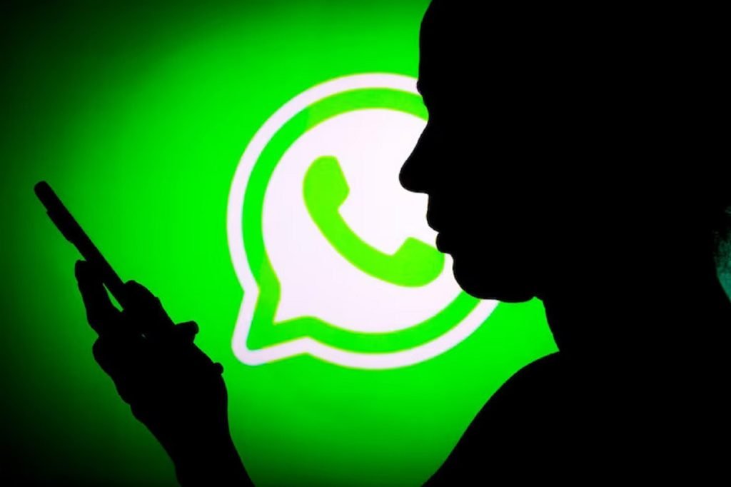 Rekomendasi Aplikasi Sadap WA Aman Tidak Mudah Terdeteksi Ilustrasi Aplikasi Sadap WA (Foto: Freepik)