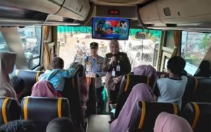 Kajari Purwakarta Lepas 150 Orang Peserta Mudik Gratis Lebaran Tahun 2023