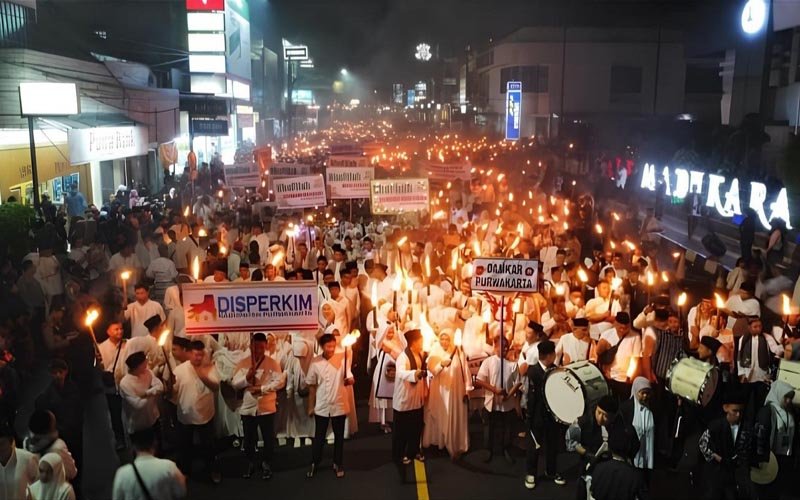 Sambut 1 Muharram 1446 H, Pemkab Purwakarta Gelar Pawai Obor