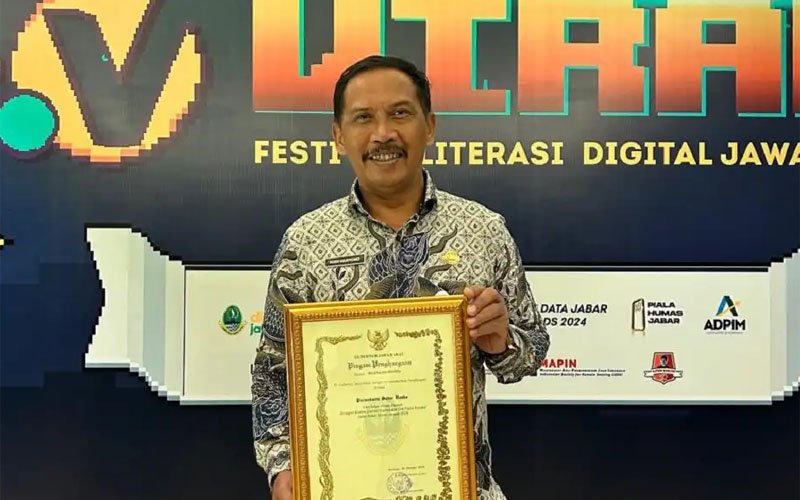 Komitmen Lawan Hoaks, Purwakarta Raih Juara 2 JSH Awards 2024