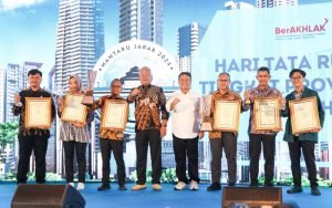 Pemkab Purwakarta Raih Penghargaan Penyelenggaraan Penataan Ruang