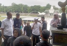 Pertunjukan air mancur Sri Baduga Purwakarta