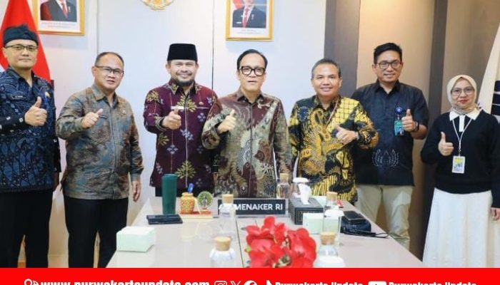 Silaturahmi Bermakna: Kolaborasi Wabup Purwakarta dan Wamenaker untuk Rakyat Kecil