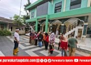 Warga Nagri Tengah Gotong Royong Bersihkan Masjid Jelang Ramadan