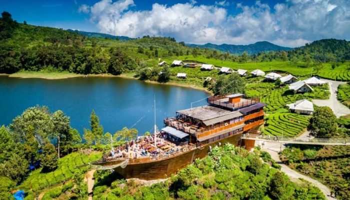 Destinasi Wisata di Jawa Barat Masih Dipadati Pengunjung Wisata di Jawa Barat