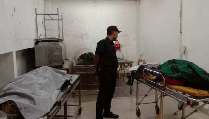 Dua Pedagang Tahu Tewas dalam Kecelakaan Maut di Tol Cipularang KM 85 Purwakarta