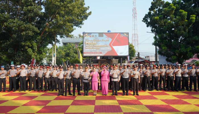 Personel Polres Purwakarta naik pangkat