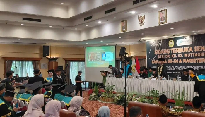 Wisuda STAI DR KH EZ Muttaqien: Merayakan Prestasi, Mengenang Jasa Sang Pendiri