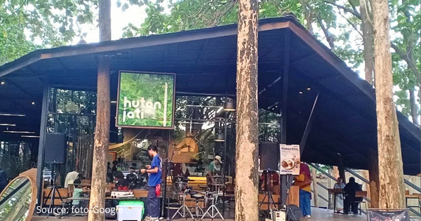 Nongkrong Sejuk di Hutan Jati Cafe & Gelato Purwakarta, Ini Fasilitas dan Menunya!