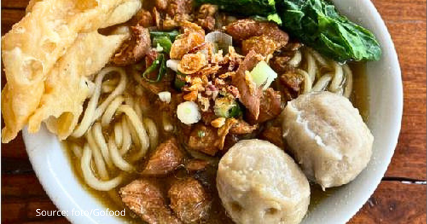 Gurihnya Mantap! Mie Ayam Mamah Wanda, Kuliner Hits Purwakarta Pilihan Keluarga