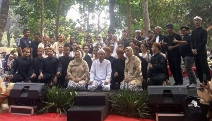 Pasar Sasagaran Dangdeur Genap Setahun, Om Zein Dorong Desa Kembangkan Wisata Kuliner Berbasis Kearifan Lokal