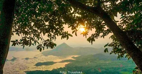 Pesona Gunung Bongkok Purwakarta: Surga Pendaki Pemula dengan Pemandangan Sunrise Memukau