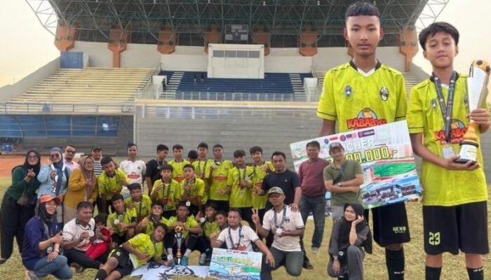 Dua Siswa SMPN 3 Purwakarta Bawa SSB GenBI Raih Juara 2 FJL Series Nasional 2026