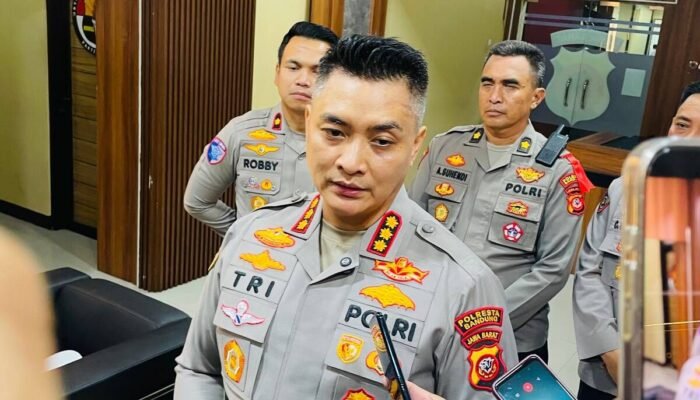 3 Laga Persib Bandung di Jalak Harupat, Polisi Kerahkan Pengamanan Maksimal 3 Laga Persib Bandung di Jalak Harupat, Polisi Kerahkan Pengamanan Maksimal - Foto: kompas.com