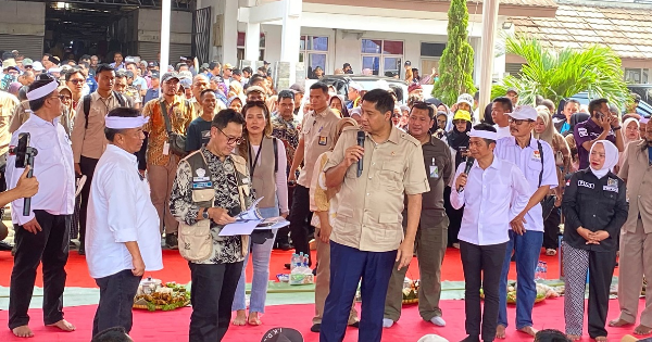 Gentengisasi: Bukan Sekadar Atap, Melainkan Menghidupkan Kembali Ekonomi Akar Rumput
