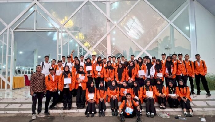 endamping PKH Purwakarta mencatat 484 anak dari keluarga penerima manfaat melanjutkan pendidikan ke perguruan tinggi pada 2026.