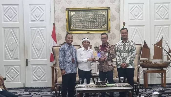 PLN dan Pemkab Purwakarta Perkuat Pasokan Listrik untuk Kawasan Industri PLN dan Pemkab Purwakarta Perkuat Pasokan Listrik untuk Kawasan Industri